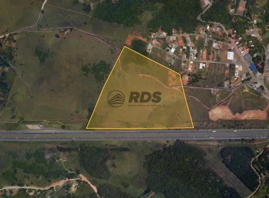 Foto 1 de Lote/Terreno à venda em Recanto Maravilha III, Santana de Parnaíba