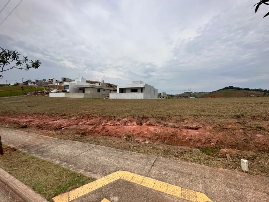 Foto 1 de Lote/Terreno à venda, 300m² em Salvaterra, Juiz de Fora