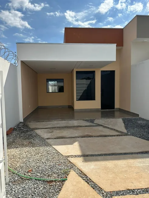 Foto 1 de Casa com 3 Quartos à venda, 93m² em Jardim Primavera, Montes Claros