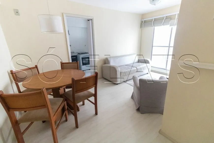 Foto 1 de Flat com 1 Quarto para alugar, 49m² em Vila Nova Conceição, São Paulo