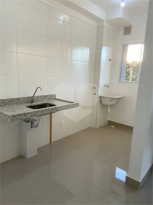 Foto 1 de Apartamento com 2 Quartos à venda, 48m² em Residencial Parati, São Carlos