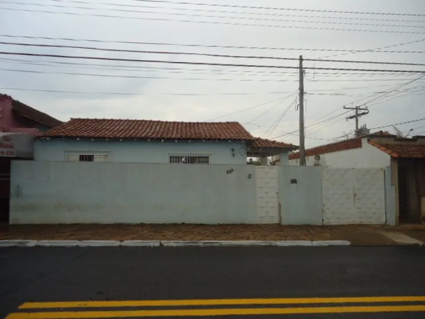 Foto 1 de Casa com 3 Quartos à venda, 148m² em Vila Costa do Sol, São Carlos