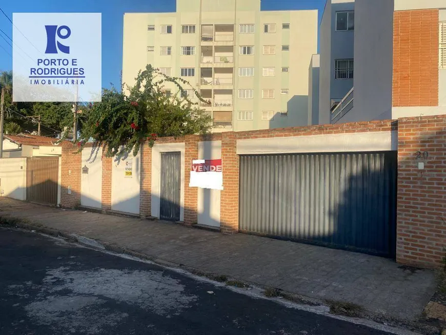 Foto 1 de Casa com 2 Quartos à venda, 110m² em Parque Taquaral, Campinas