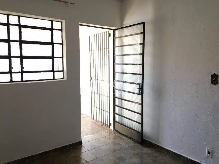 Foto 1 de Casa com 3 Quartos à venda, 132m² em Vila Amélia, Ribeirão Preto