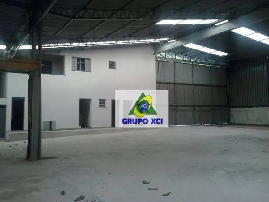 Foto 1 de Galpão/Depósito/Armazém para venda ou aluguel, 2800m² em Jaragua, São Paulo