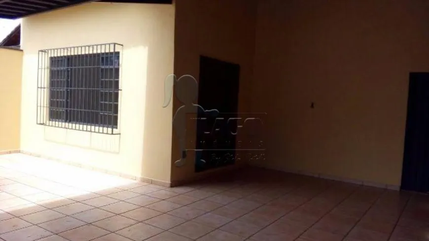 Foto 1 de Casa com 2 Quartos à venda, 90m² em Dom Bernardo Jose Mielle, Ribeirão Preto