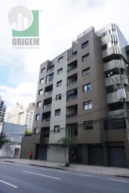 Foto 1 de Apartamento com 1 Quarto para alugar, 35m² em Centro, Curitiba