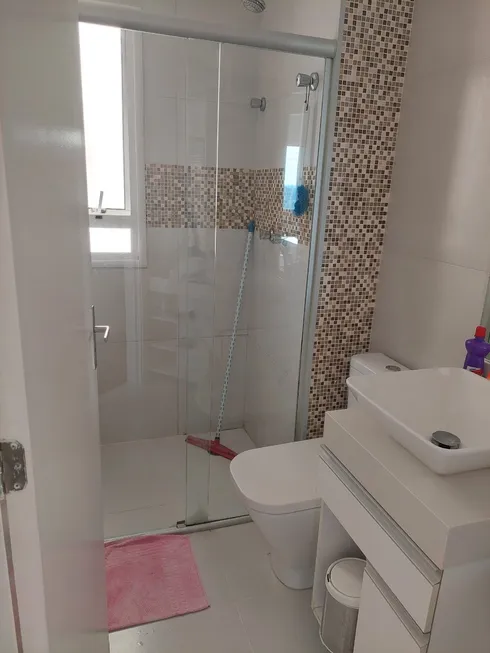 Foto 1 de Apartamento com 2 Quartos à venda, 54m² em Parque Taboão, Taboão da Serra