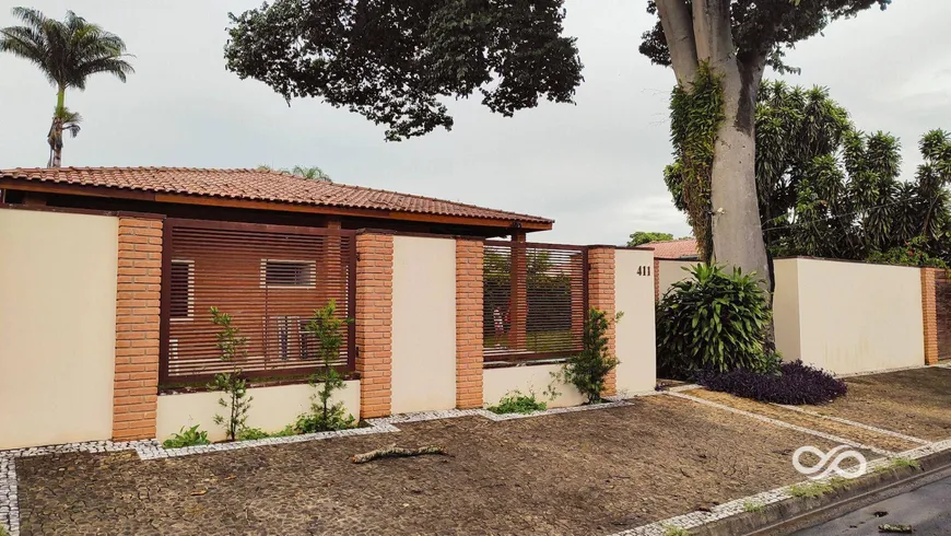 Foto 1 de Casa com 3 Quartos à venda, 220m² em Jardim Berlim, Jaguariúna