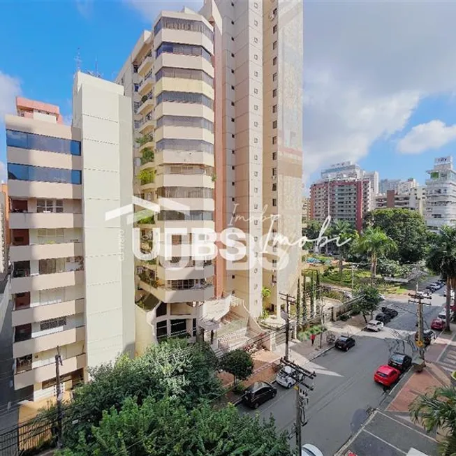 Foto 1 de Apartamento com 5 Quartos à venda, 175m² em Setor Bueno, Goiânia