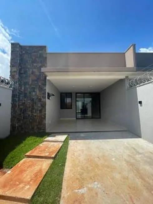 Foto 1 de Casa com 3 Quartos à venda, 136m² em Jardim Novo Mundo, Goiânia