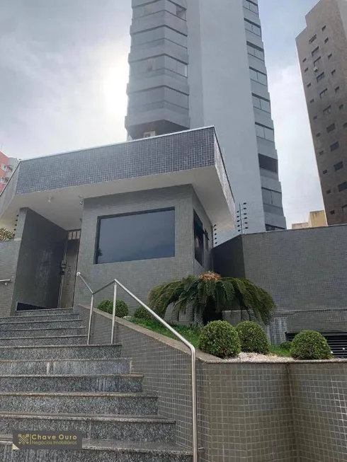 Foto 1 de Cobertura com 4 Quartos à venda, 510m² em Centro, Cascavel