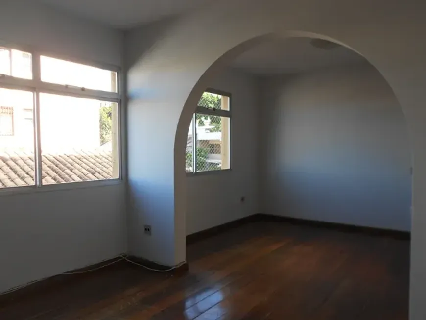 Foto 1 de Apartamento com 4 Quartos para alugar, 135m² em Padre Eustáquio, Belo Horizonte