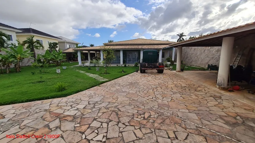 Foto 1 de Casa de Condomínio com 4 Quartos à venda, 500m² em Buraquinho, Lauro de Freitas