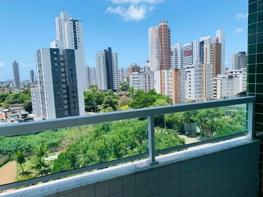 Foto 1 de Apartamento com 3 Quartos à venda, 66m² em Casa Amarela, Recife