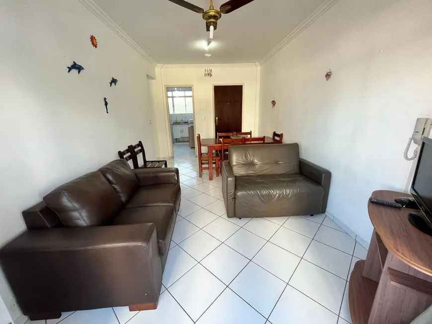 Foto 1 de Apartamento com 3 Quartos à venda, 80m² em Jardim Astúrias, Guarujá