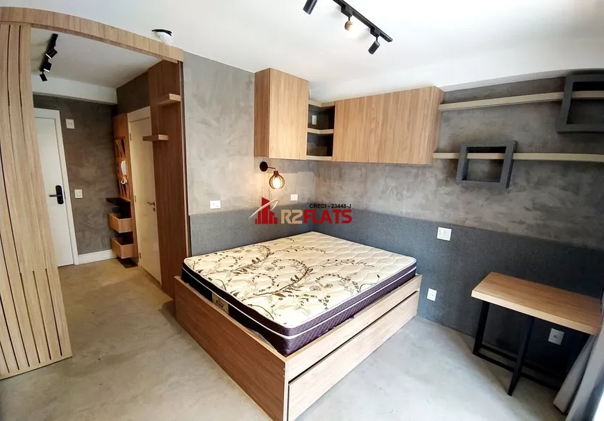 Foto 1 de Flat com 1 Quarto à venda, 32m² em Planalto Paulista, São Paulo