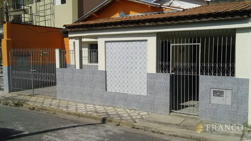 Foto 1 de Casa com 5 Quartos à venda, 180m² em Jardim Maria Augusta, Taubaté