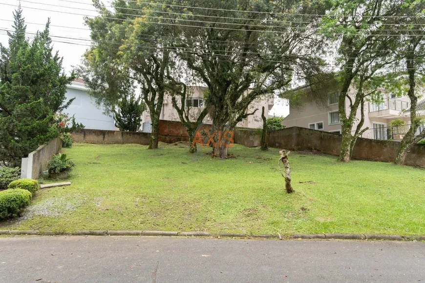 Foto 1 de Lote/Terreno à venda, 883m² em Taboão, Curitiba