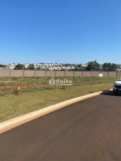 Foto 1 de Lote/Terreno à venda, 507m² em Morada da Colina, Uberlândia