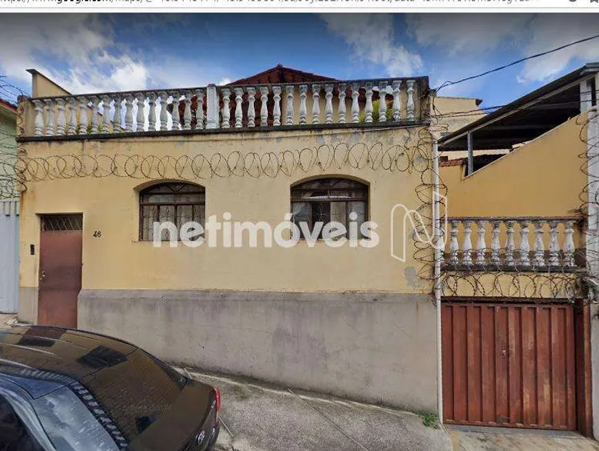 Foto 1 de Casa com 4 Quartos à venda, 184m² em Carlos Prates, Belo Horizonte