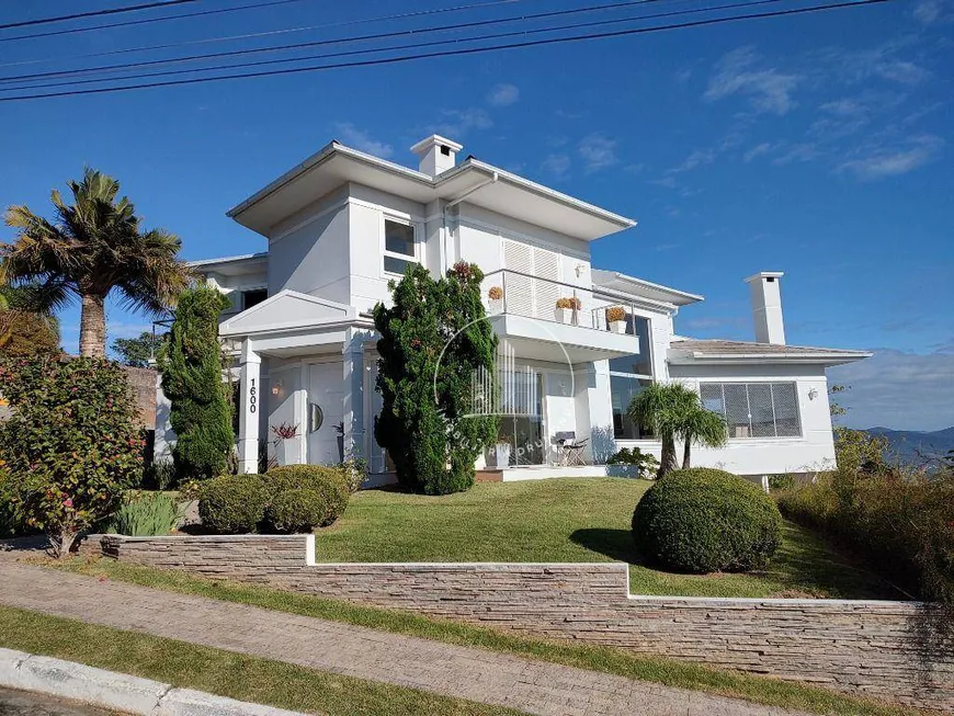 Foto 1 de Casa de Condomínio com 3 Quartos à venda, 350m² em Bosque das Mansões, São José
