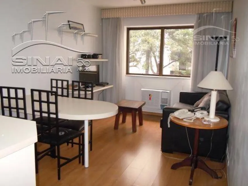 Foto 1 de Apartamento com 1 Quarto para venda ou aluguel, 45m² em Jardim Europa, São Paulo