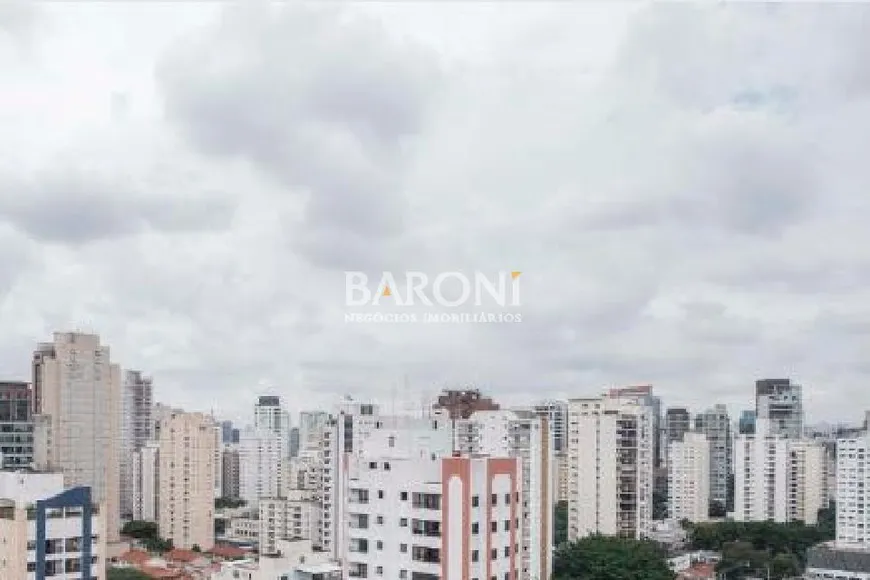 Foto 1 de Cobertura com 3 Quartos para venda ou aluguel, 250m² em Vila Olímpia, São Paulo