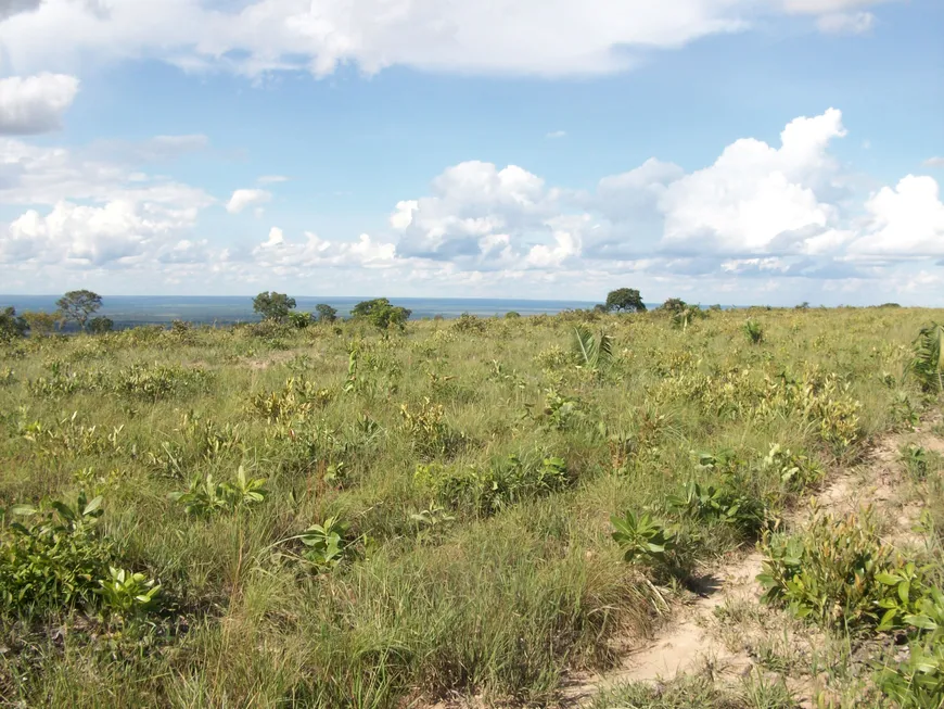 Foto 1 de Fazenda/Sítio com 2 Quartos à venda, 1000m² em Zona Rural, Brasilândia de Minas