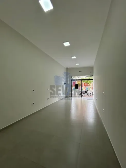 Foto 1 de Sala Comercial para alugar, 60m² em Vila Mesquita, Bauru