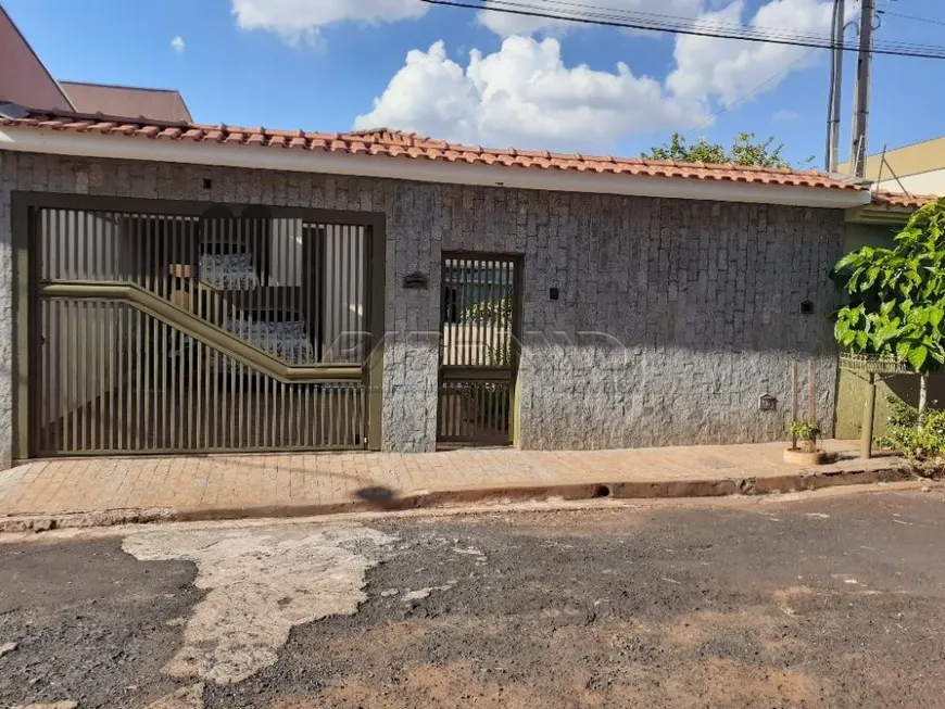 Foto 1 de Casa com 3 Quartos à venda, 100m² em Vila Tibério, Ribeirão Preto