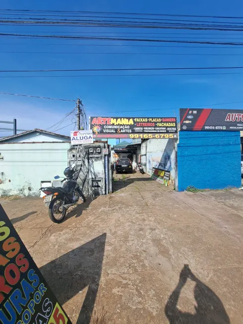 Foto 1 de Casa com 2 Quartos para alugar, 65m² em Setor Urias Magalhães, Goiânia