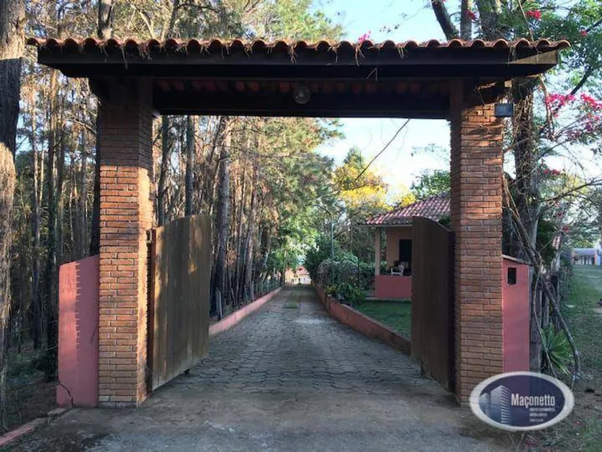 Foto 1 de Fazenda/Sítio com 6 Quartos à venda, 1500m² em Centro , Joanópolis