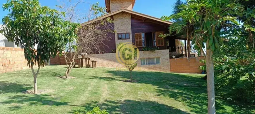 Foto 1 de Casa de Condomínio com 3 Quartos para alugar, 1340m² em , Jambeiro