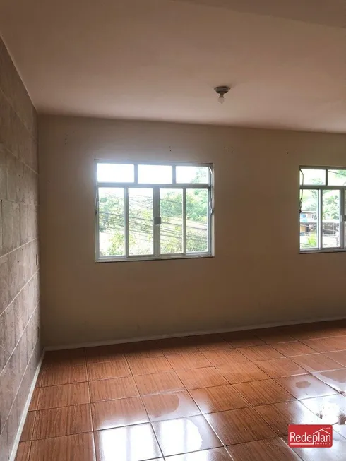 Foto 1 de Casa com 2 Quartos para alugar, 80m² em Boa Sorte, Barra Mansa