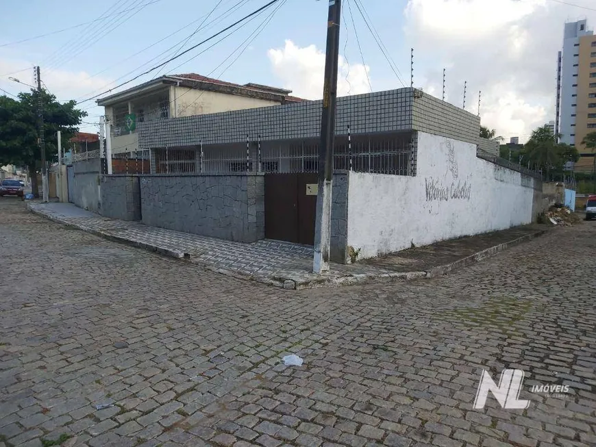 Foto 1 de Casa com 3 Quartos à venda, 227m² em Barro Vermelho, Natal