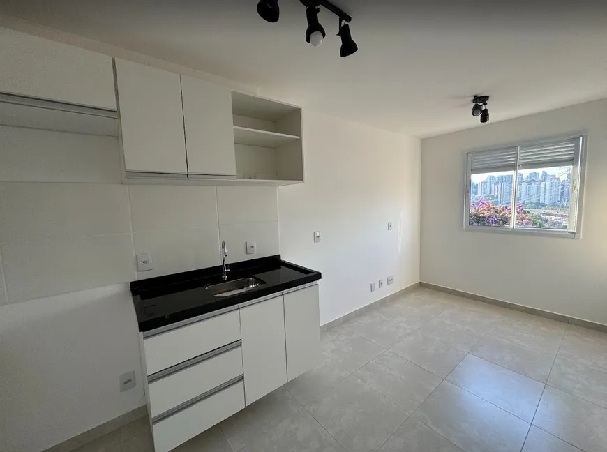 Foto 1 de Apartamento com 1 Quarto para venda ou aluguel, 25m² em Vila Andrade, São Paulo