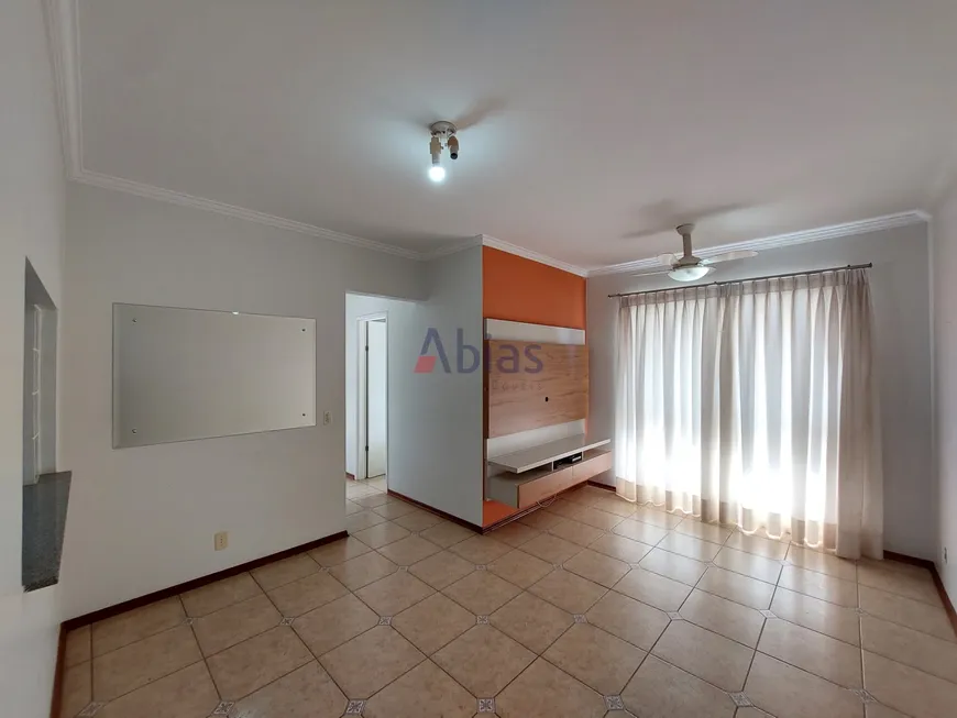 Foto 1 de Apartamento com 3 Quartos para alugar, 80m² em Centro, São Carlos