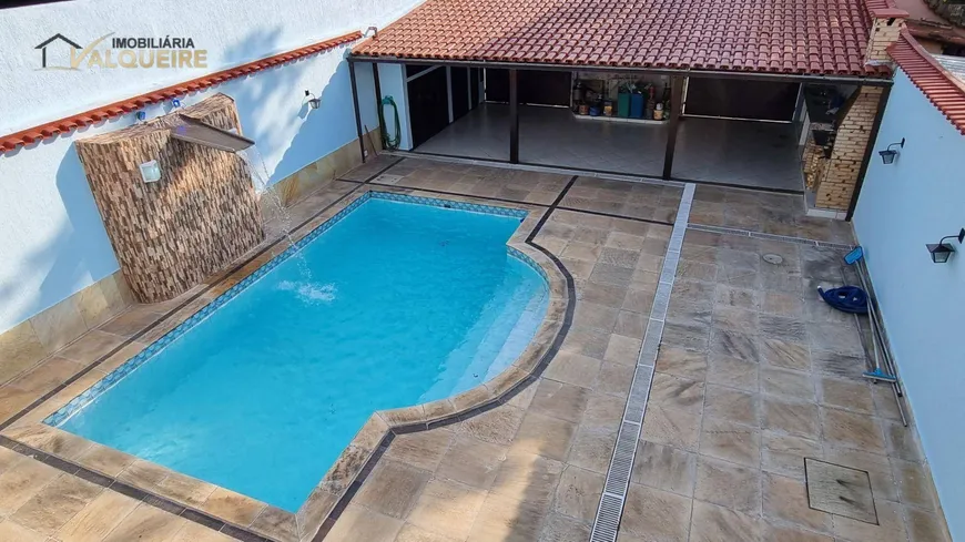 Foto 1 de Casa com 5 Quartos à venda, 303m² em  Vila Valqueire, Rio de Janeiro