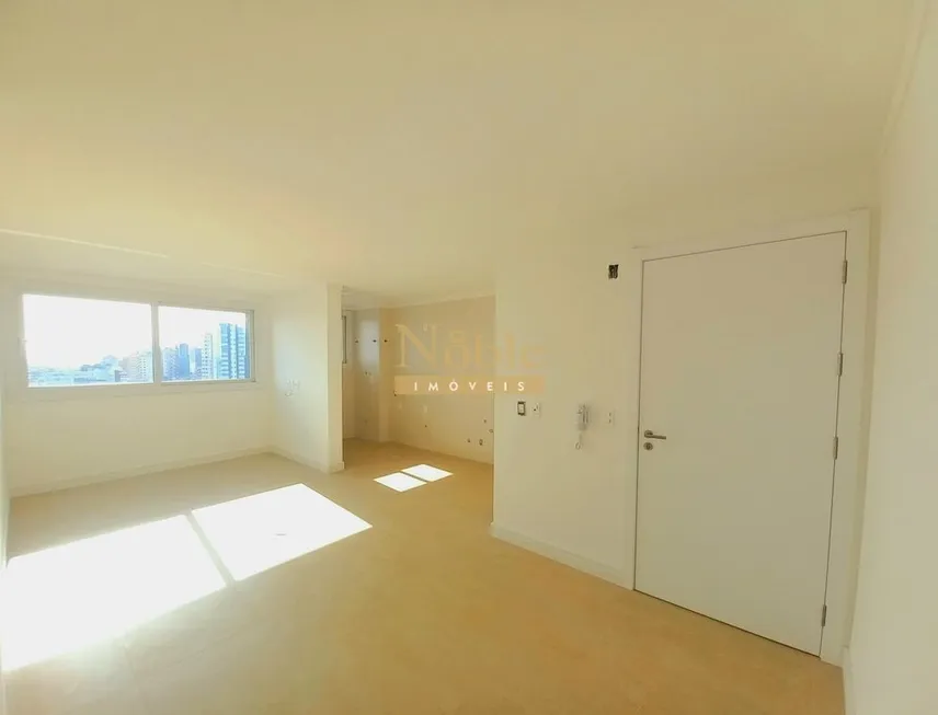 Foto 1 de Apartamento com 2 Quartos à venda, 72m² em Centro, Torres