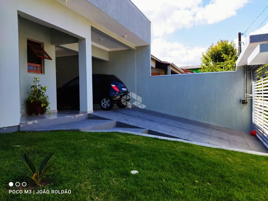 Foto 1 de Casa com 2 Quartos à venda, 140m² em São José, Canoas