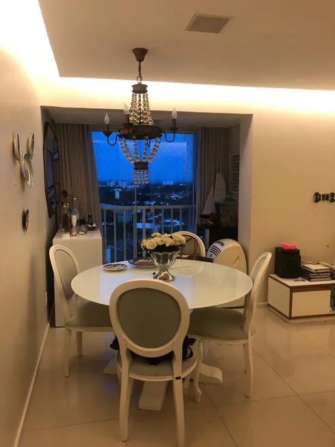 Foto 1 de Apartamento com 3 Quartos à venda, 82m² em Buraquinho, Lauro de Freitas