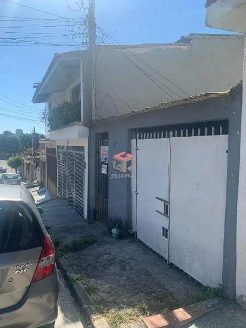 Foto 1 de Casa com 2 Quartos à venda, 134m² em Jardim Teles de Menezes, Santo André