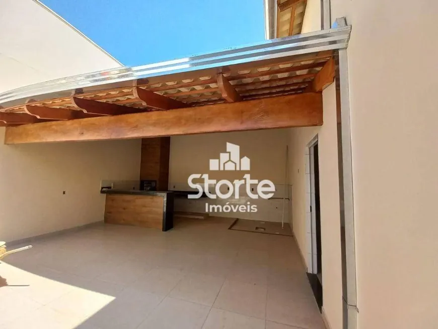 Foto 1 de Casa com 3 Quartos à venda, 160m² em Santa Rosa, Uberlândia