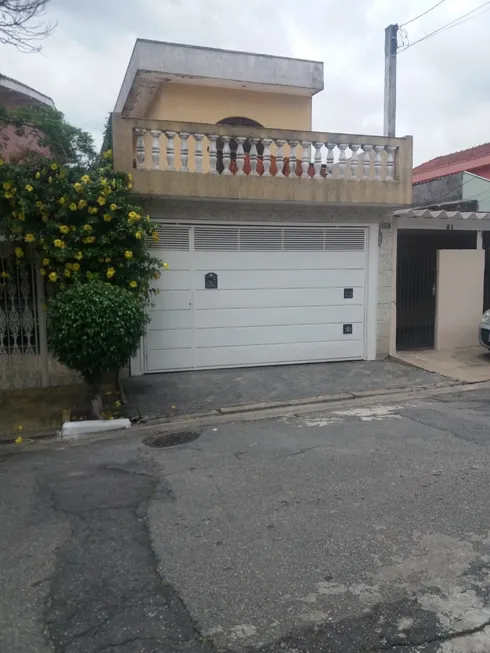 Foto 1 de Casa com 2 Quartos à venda, 180m² em Jardim Santa Maria, São Paulo