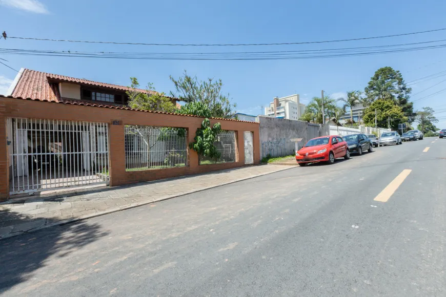 Foto 1 de Casa com 6 Quartos à venda, 230m² em Santa Quitéria, Curitiba