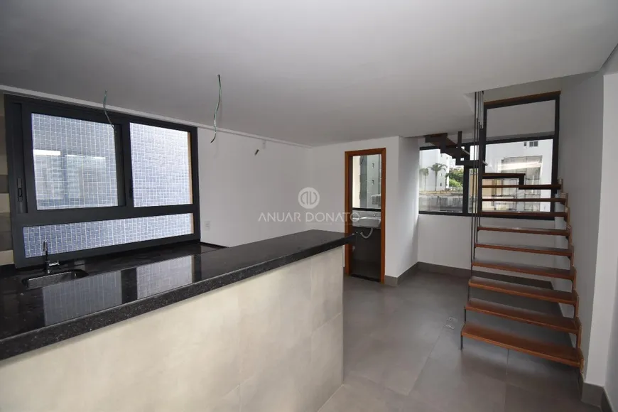 Foto 1 de Apartamento com 2 Quartos para alugar, 75m² em Funcionários, Belo Horizonte