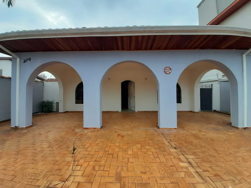 Foto 1 de Casa com 3 Quartos para venda ou aluguel, 263m² em Jardim das Nações, Taubaté