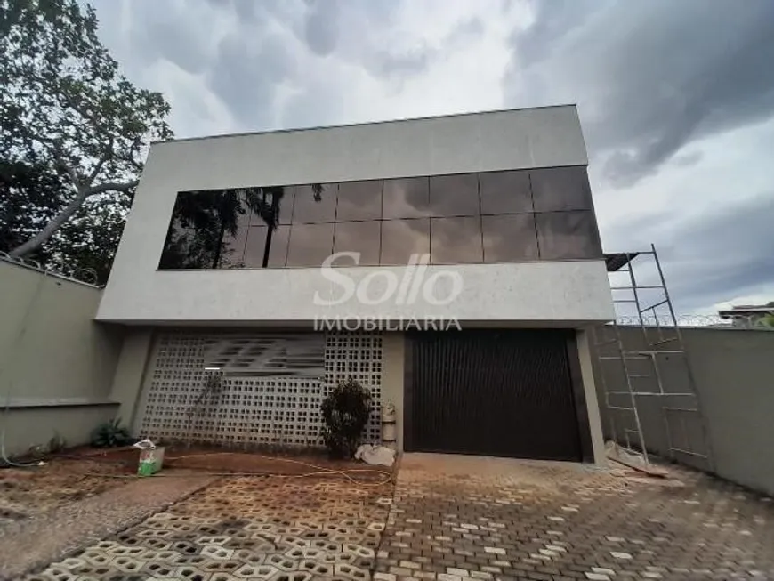 Foto 1 de para alugar, 462m² em Cidade Jardim, Uberlândia