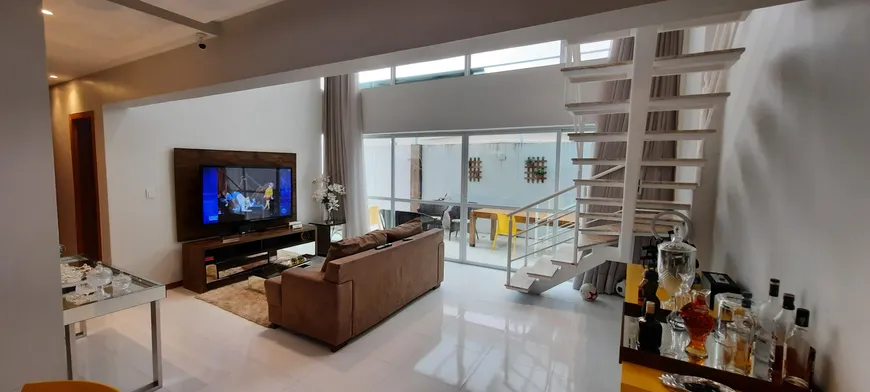 Foto 1 de Apartamento com 4 Quartos à venda, 145m² em Vilas do Atlantico, Lauro de Freitas